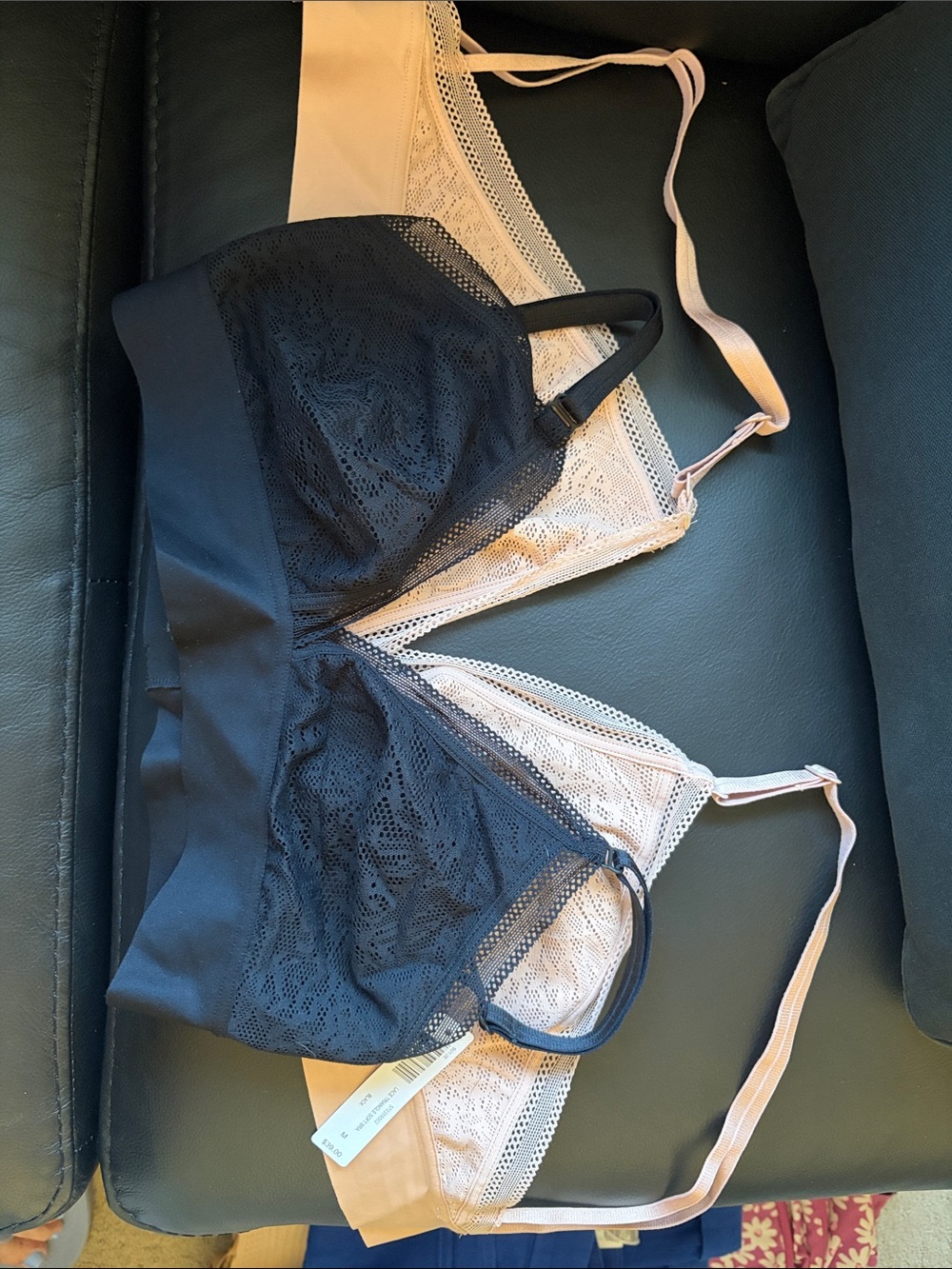 Soma Women’s Lace triangle soft bras — Black and nude